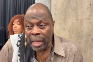 尤因：1999年我悲情落泪而今喜极而泣 当时马刺狂欢如今轮到我们