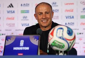 卡纳瓦罗社媒：我们变得强大需要经验 C罗始终是每个人的榜样